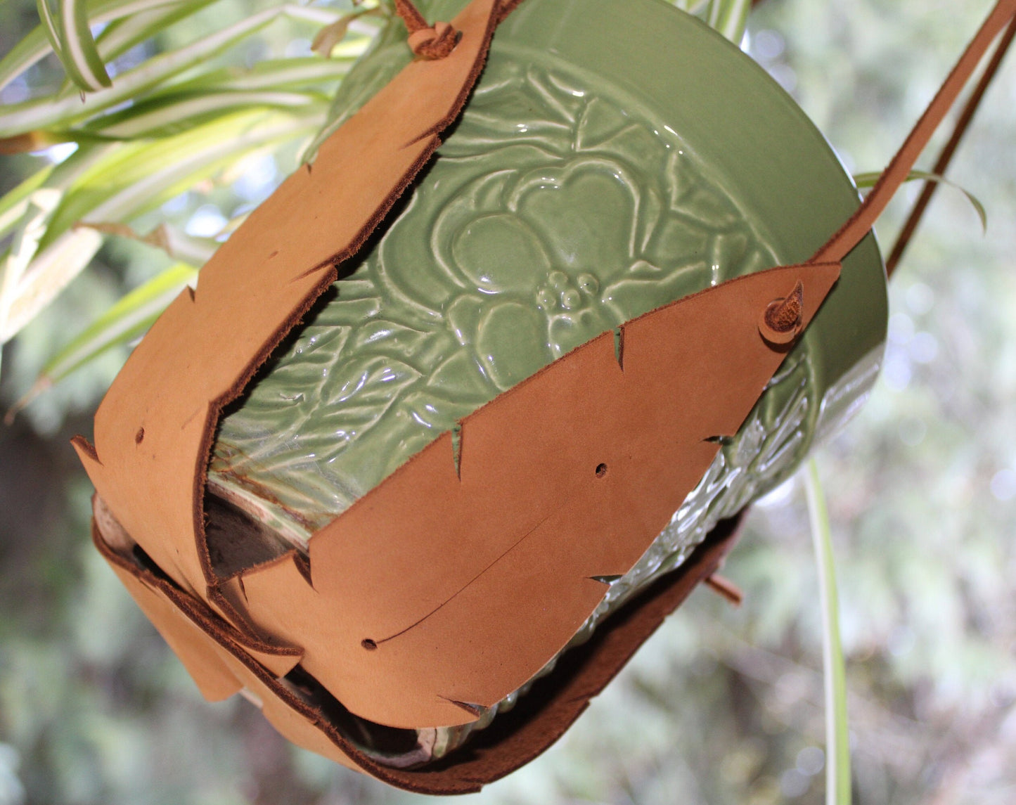 Leather Plant Hanger, Leather Plant Sling, Outdoor Plant Sling, Leather Plant Holder, Handmade Leather Plant Holder, Leather Plant Hammock
