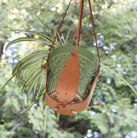 Leather Plant Hanger, Leather Plant Sling, Outdoor Plant Sling, Leather Plant Holder, Handmade Leather Plant Holder, Leather Plant Hammock